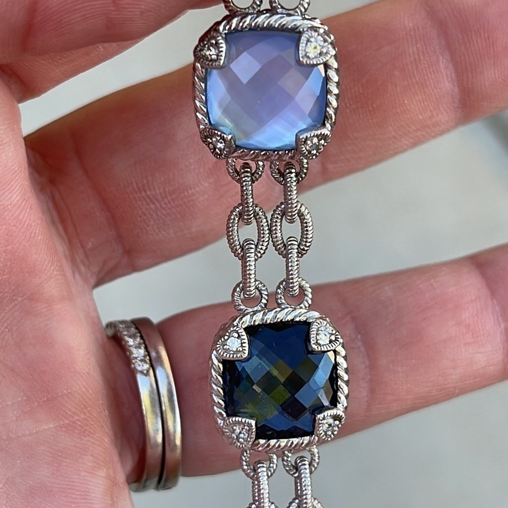 Judith Ripka Sterling Silver Hematite Blue Quartz Doublet Toggle Bracelet - Picture 5 of 8